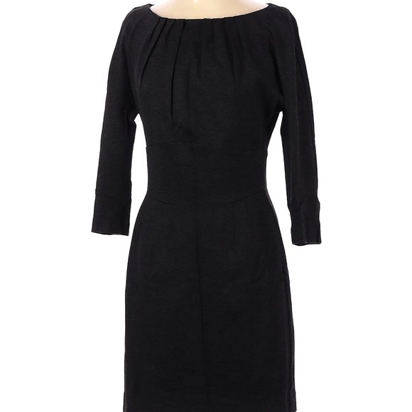 Trina Turk Dresses & Skirts - Trina Turk Casual Dress Size 4